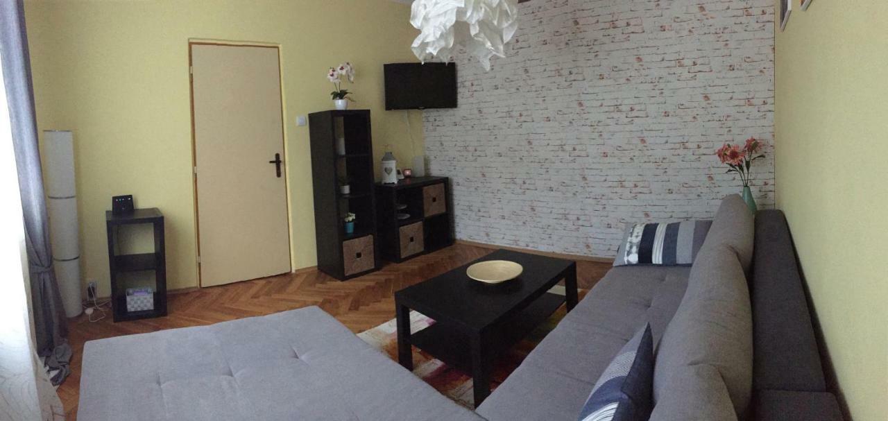 Apartment ยาคีมอฟ ภายนอก รูปภาพ